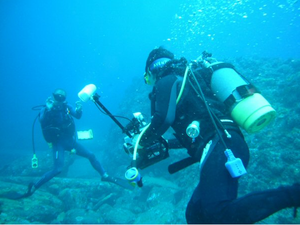Profundo Scuba Diving